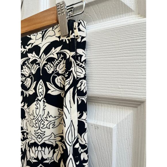 Zara Women Black White Floral Print Back Center Slit Pencil Skirt Size Small - Picture 5 of 12